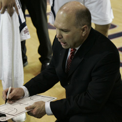 Saint Mary's  Randy Bennett earns Jim Phelan mid-season coaching honors.